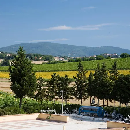 Le Fiabe Rezort Numana